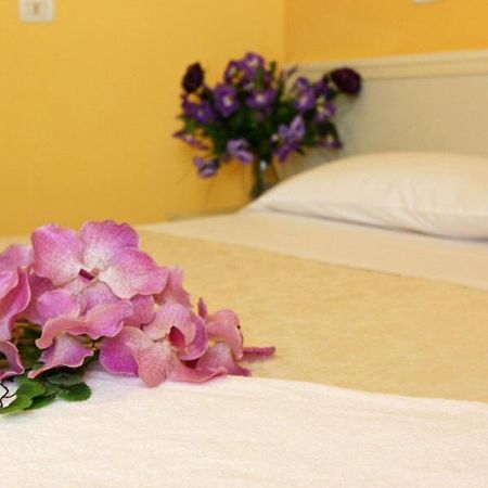 Hotel Leuco' Martinsicuro Ngoại thất bức ảnh