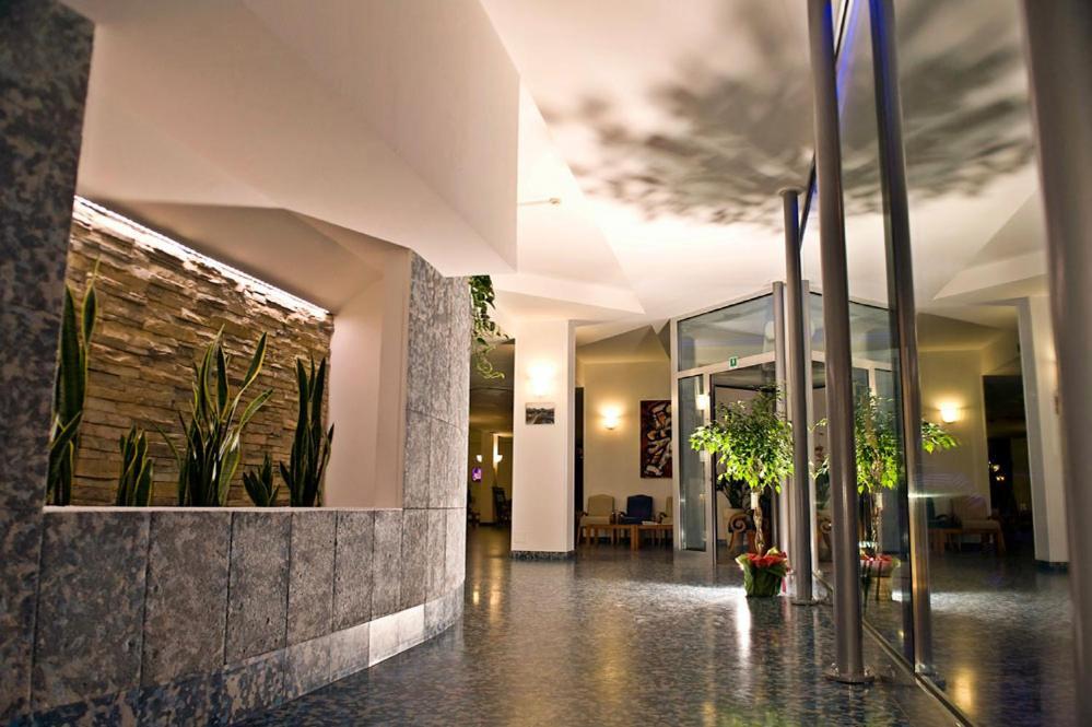 Hotel Leuco' Martinsicuro Ngoại thất bức ảnh